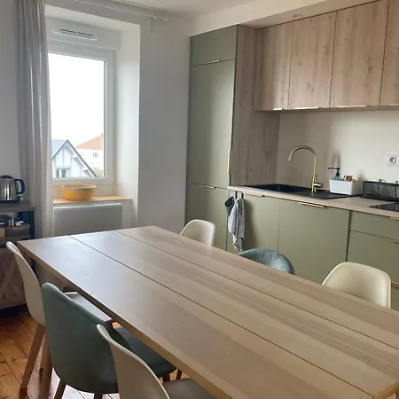 L'escale Donvillaise دونفيل-ليه-باين