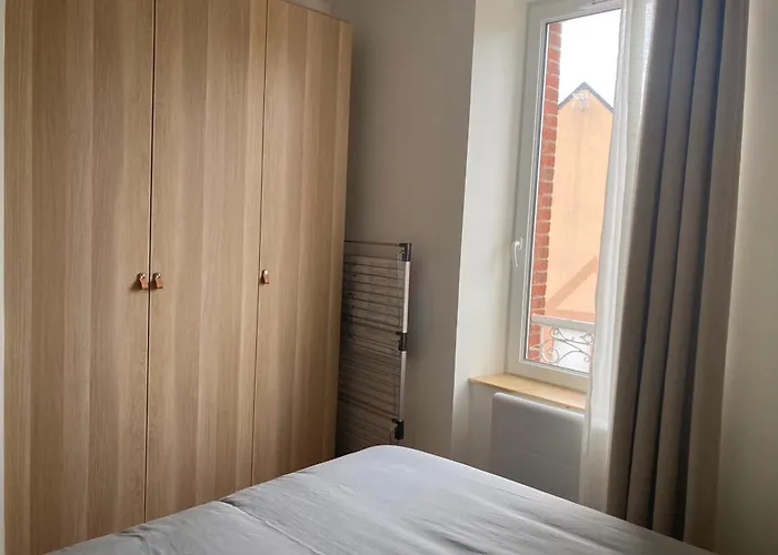 L'escale Donvillaise Apartment *